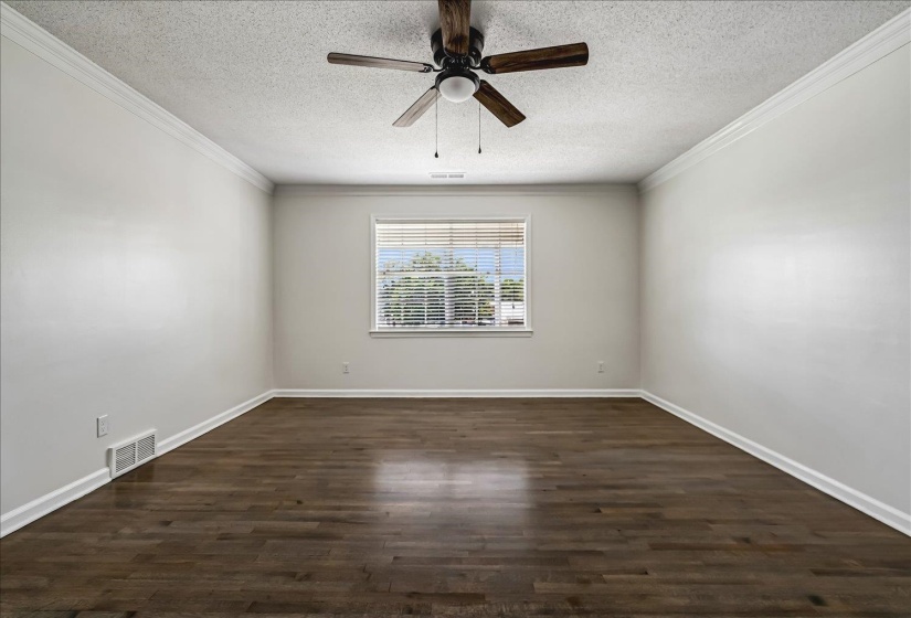 2040 RIDGEWAY RD, Memphis, Tennessee 38119, 4 Bedroom Bedrooms, 8 Room Rooms,2.1 BathroomBathrooms,Residential,For Sale,RIDGEWAY,0,10224189