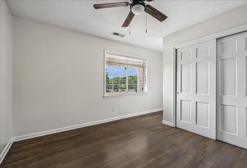 2040 RIDGEWAY RD, Memphis, Tennessee 38119, 4 Bedroom Bedrooms, 8 Room Rooms,2.1 BathroomBathrooms,Residential,For Sale,RIDGEWAY,0,10224189