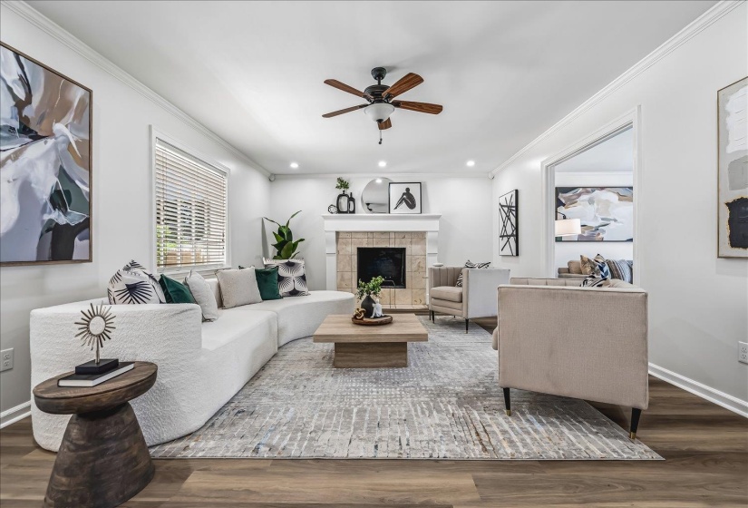 2040 RIDGEWAY RD, Memphis, Tennessee 38119, 4 Bedroom Bedrooms, 8 Room Rooms,2.1 BathroomBathrooms,Residential,For Sale,RIDGEWAY,0,10224189