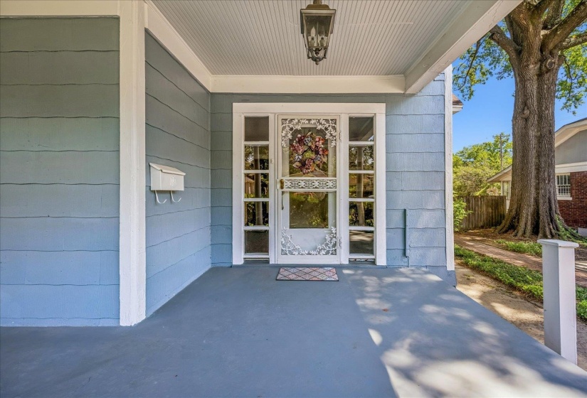 1700 FAXON AVE, Memphis, Tennessee 38112, 4 Bedroom Bedrooms, 10 Room Rooms,2 BathroomBathrooms,Residential,For Sale,FAXON,0,10224201