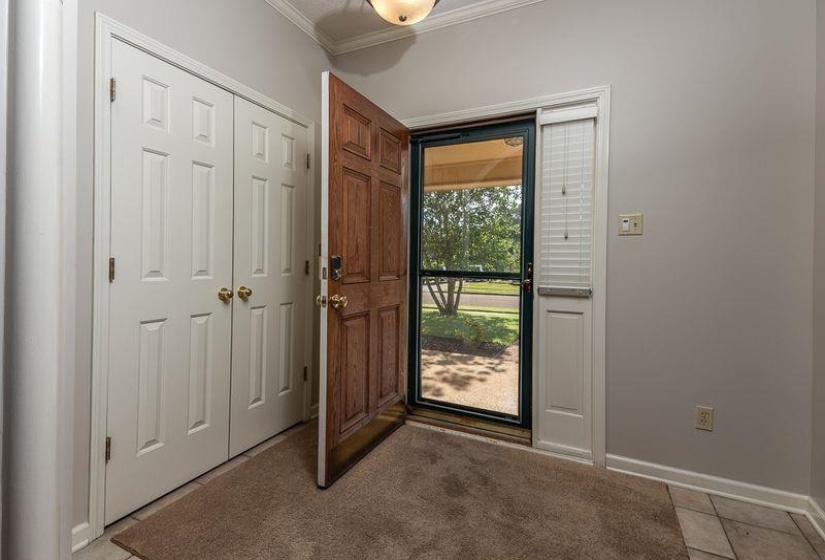 5115 BLUFF SPRINGS DR, Bartlett, Tennessee 38002, 3 Bedroom Bedrooms, 7 Room Rooms,2 BathroomBathrooms,Residential,For Sale,BLUFF SPRINGS,0,10224203