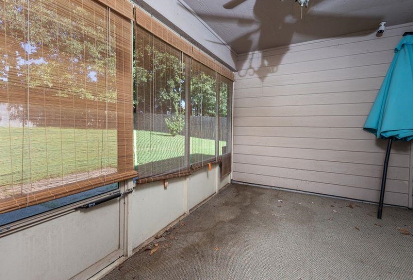 5115 BLUFF SPRINGS DR, Bartlett, Tennessee 38002, 3 Bedroom Bedrooms, 7 Room Rooms,2 BathroomBathrooms,Residential,For Sale,BLUFF SPRINGS,0,10224203