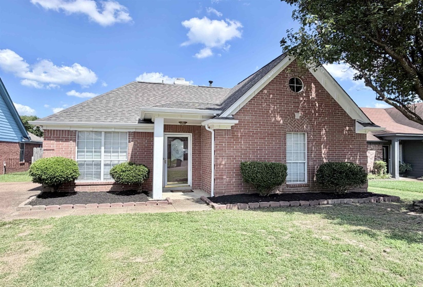 3810 WALDEN MEADOW DR, Memphis, Tennessee 38135, 3 Bedroom Bedrooms, 5 Room Rooms,2 BathroomBathrooms,Residential,For Sale,WALDEN MEADOW,0,10224208