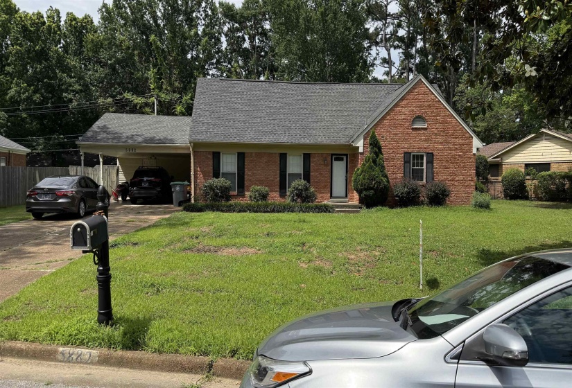 5882 MACLEOD DR, Memphis, Tennessee 38119, 4 Bedroom Bedrooms, 4 Room Rooms,2.1 BathroomBathrooms,Residential,For Sale,MACLEOD,0,10224211