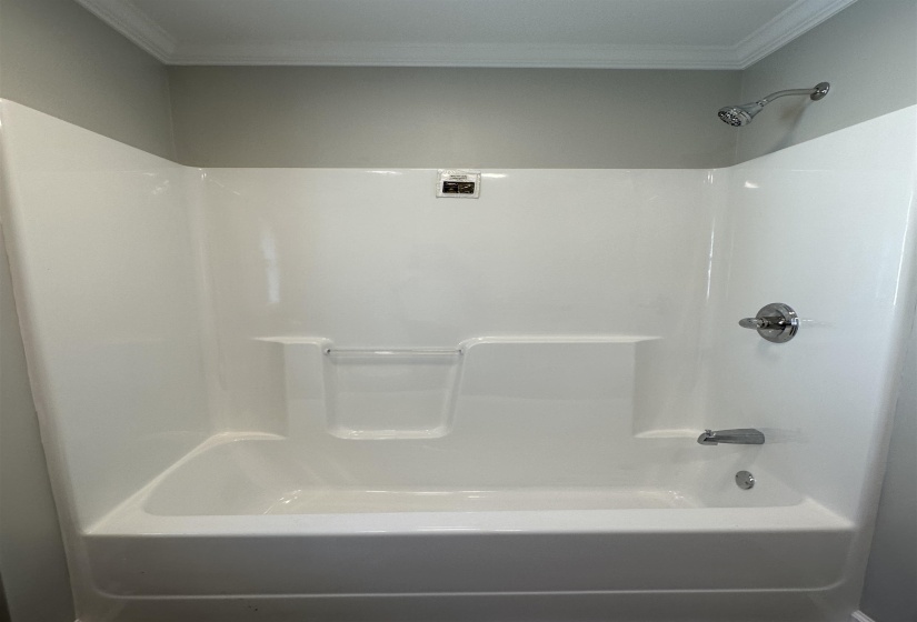 223 FORREST HILL RD, Selmer, Tennessee 38375, 3 Bedrooms Bedrooms, 10 Rooms Rooms,3.1 BathroomsBathrooms,Residential,For Sale,FORREST HILL,10224218