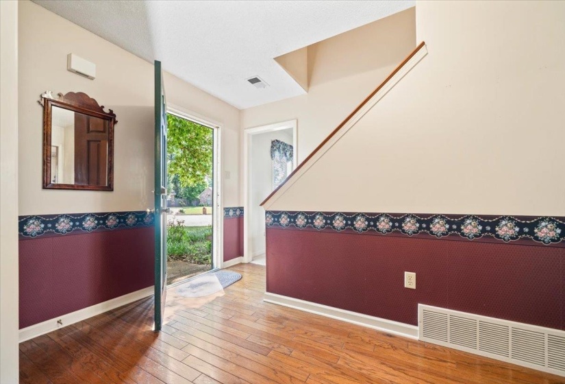 8186 GLYNN VALE CV, Unincorporated, Tennessee 38125, 3 Bedrooms Bedrooms, 7 Rooms Rooms,2.1 BathroomsBathrooms,Residential,For Sale,GLYNN VALE,10224225