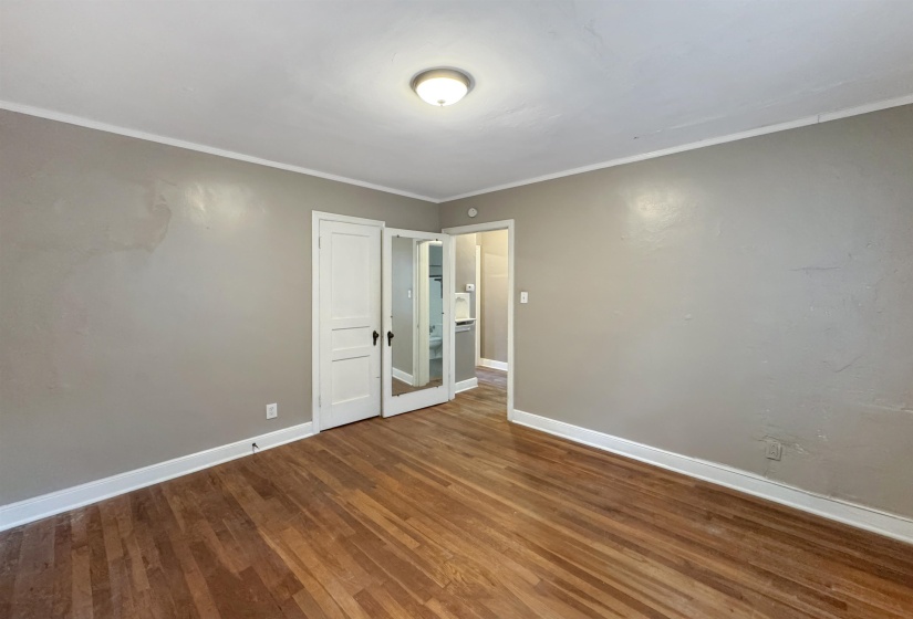 2022 COURTLAND PL, Memphis, Tennessee 38104, 2 Bedrooms Bedrooms, ,1 BathroomBathrooms,Duplexes,For Sale,COURTLAND,10224227