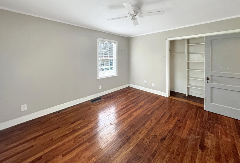 2022 COURTLAND PL, Memphis, Tennessee 38104, 2 Bedrooms Bedrooms, ,1 BathroomBathrooms,Duplexes,For Sale,COURTLAND,10224227