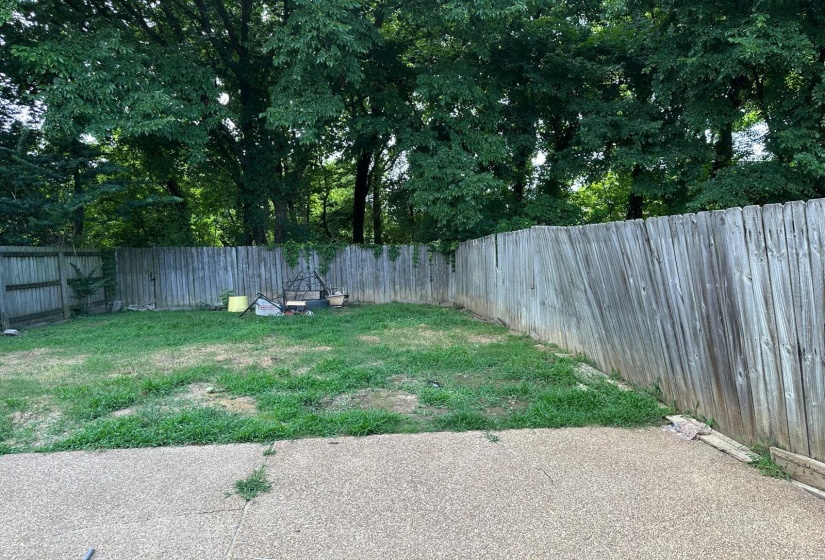 1773 BEAVER TRAIL DR, Memphis, Tennessee 38016, 3 Bedrooms Bedrooms, 6 Rooms Rooms,2 BathroomsBathrooms,Rental Properties,For Sale,BEAVER TRAIL,10224251
