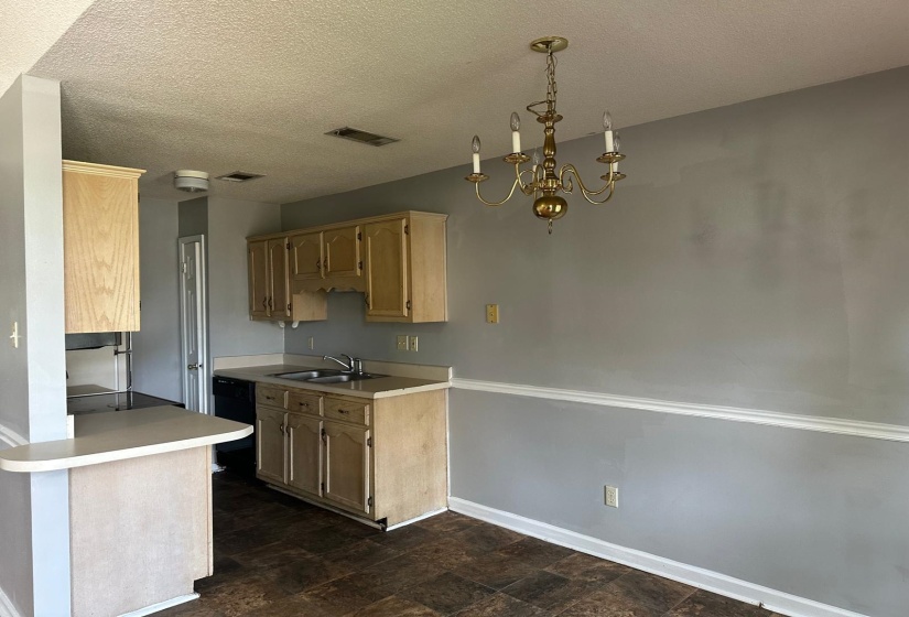 1773 BEAVER TRAIL DR, Memphis, Tennessee 38016, 3 Bedrooms Bedrooms, 6 Rooms Rooms,2 BathroomsBathrooms,Rental Properties,For Sale,BEAVER TRAIL,10224251