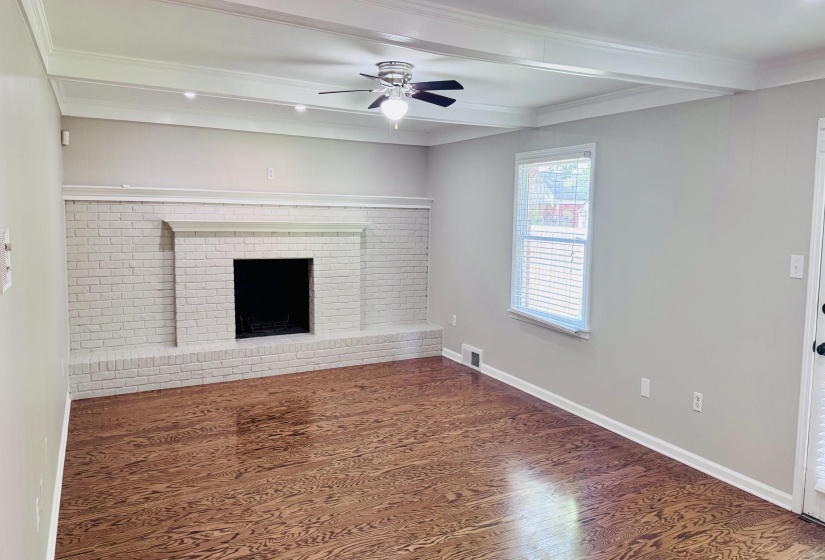 1834 BRIERBROOK LN, Germantown, Tennessee 38138, 4 Bedroom Bedrooms, 8 Room Rooms,2.1 BathroomBathrooms,Rental Properties,For Sale,BRIERBROOK,0,10224287