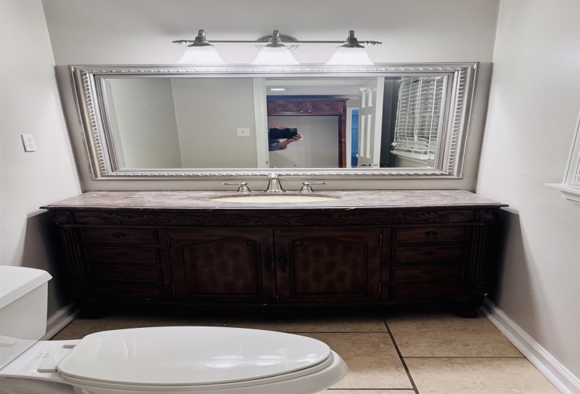 1834 BRIERBROOK LN, Germantown, Tennessee 38138, 4 Bedroom Bedrooms, 8 Room Rooms,2.1 BathroomBathrooms,Rental Properties,For Sale,BRIERBROOK,0,10224287