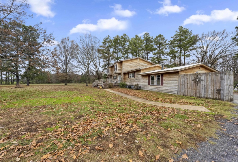 754 MCWILLIAMS RD, Covington, Tennessee 38019, 3 Bedroom Bedrooms, 6 Room Rooms,2.1 BathroomBathrooms,Residential,For Sale,MCWILLIAMS,0,10210894