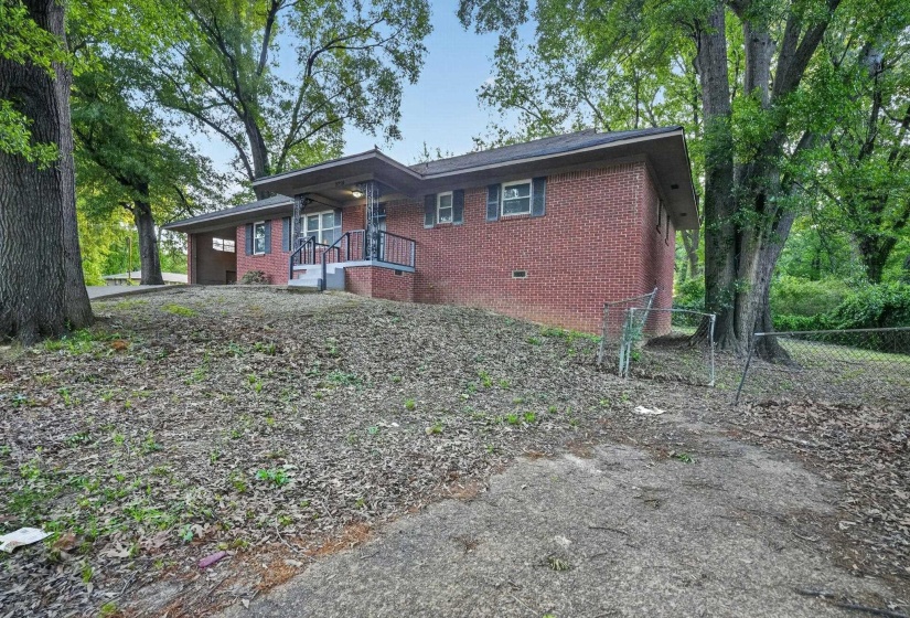 3710 HERMITAGE DR, Memphis, Tennessee 38116, 3 Bedroom Bedrooms, 6 Room Rooms,2 BathroomBathrooms,Residential,For Sale,HERMITAGE,0,10219961