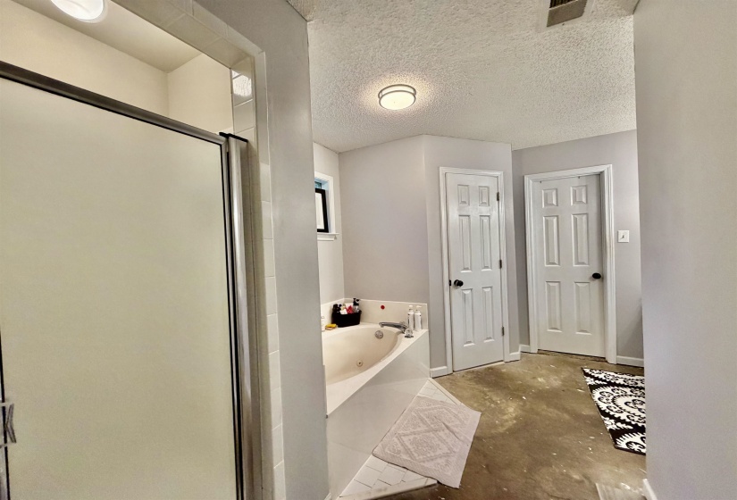 165 DEE RD, Somerville, Tennessee 38068, 3 Bedroom Bedrooms, 6 Room Rooms,2 BathroomBathrooms,Residential,For Sale,DEE,0,10224228