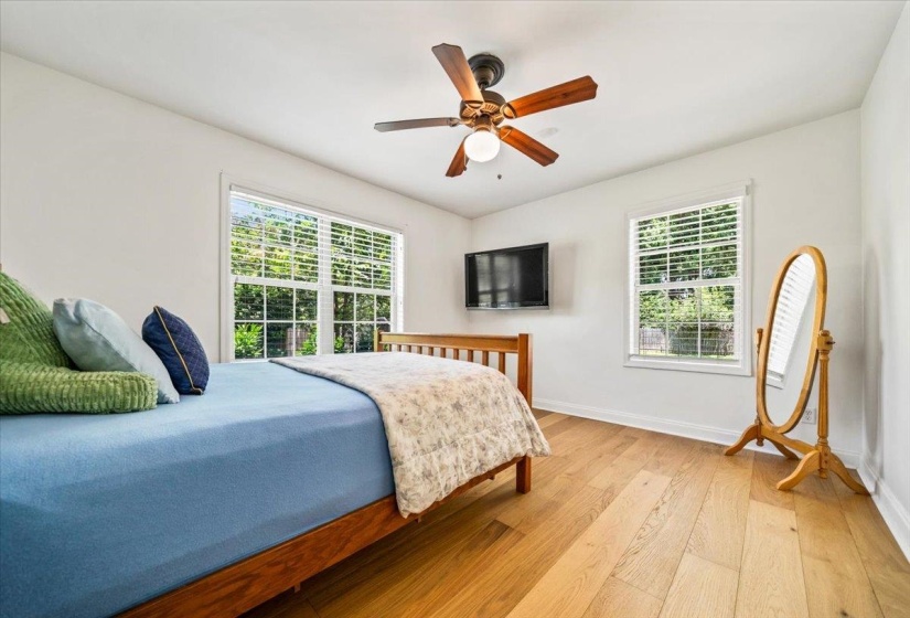252 BARRY RD, Memphis, Tennessee 38117, 3 Bedroom Bedrooms, 8 Room Rooms,2 BathroomBathrooms,Residential,For Sale,BARRY,0,10224229