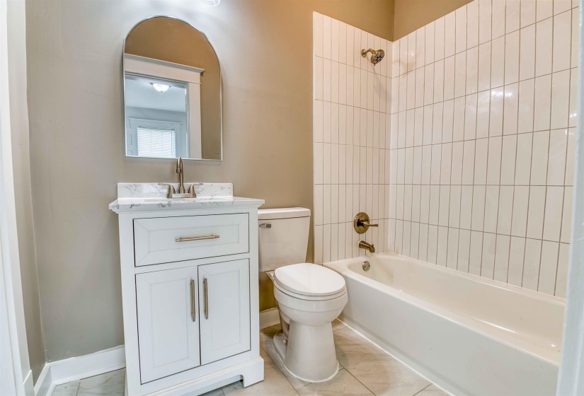 820 MCNEIL ST, Memphis, Tennessee 38107, 3 Bedroom Bedrooms, 5 Room Rooms,2 BathroomBathrooms,Residential,For Sale,MCNEIL,0,10224238