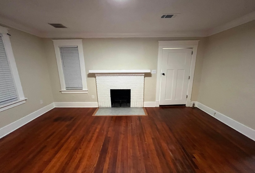 923 GARLAND ST, Memphis, Tennessee 38107, 3 Bedroom Bedrooms, 6 Room Rooms,1 BathroomBathrooms,Residential,For Sale,GARLAND,0,10224242