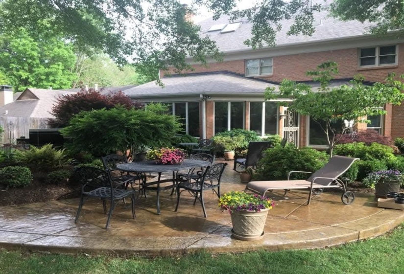 8154 MEADOW GLEN DR, Germantown, Tennessee 38138, 4 Bedroom Bedrooms, 11 Room Rooms,3.1 BathroomBathrooms,Residential,For Sale,MEADOW GLEN,0,10224244