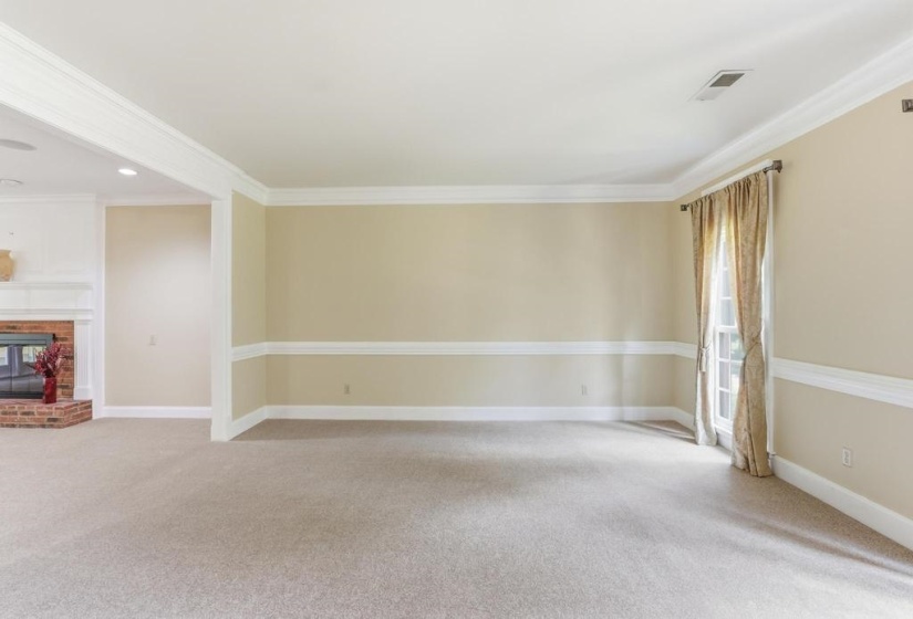 8154 MEADOW GLEN DR, Germantown, Tennessee 38138, 4 Bedroom Bedrooms, 11 Room Rooms,3.1 BathroomBathrooms,Residential,For Sale,MEADOW GLEN,0,10224244
