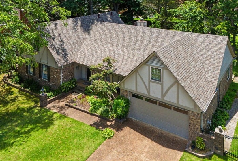 2949 SANDY CREEK DR, Germantown, Tennessee 38138, 3 Bedrooms Bedrooms, 8 Rooms Rooms,2.1 BathroomsBathrooms,Residential,For Sale,SANDY CREEK,10224257