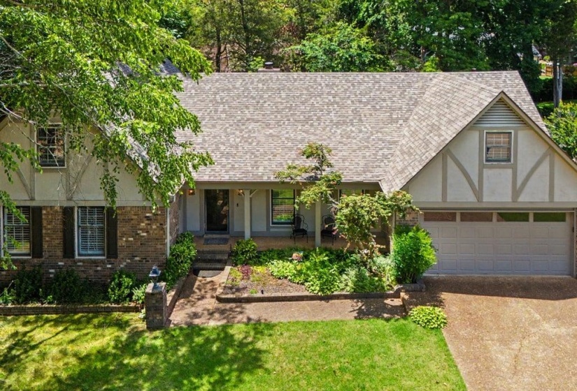 2949 SANDY CREEK DR, Germantown, Tennessee 38138, 3 Bedrooms Bedrooms, 8 Rooms Rooms,2.1 BathroomsBathrooms,Residential,For Sale,SANDY CREEK,10224257