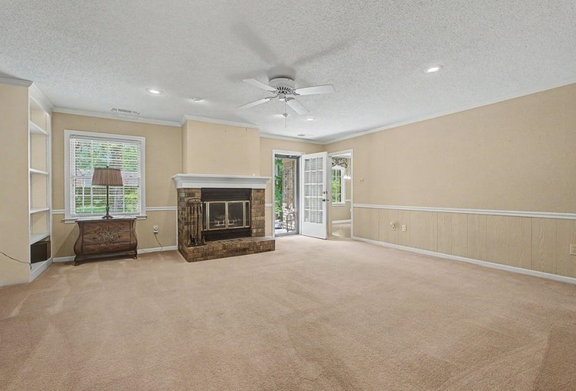2949 SANDY CREEK DR, Germantown, Tennessee 38138, 3 Bedrooms Bedrooms, 8 Rooms Rooms,2.1 BathroomsBathrooms,Residential,For Sale,SANDY CREEK,10224257