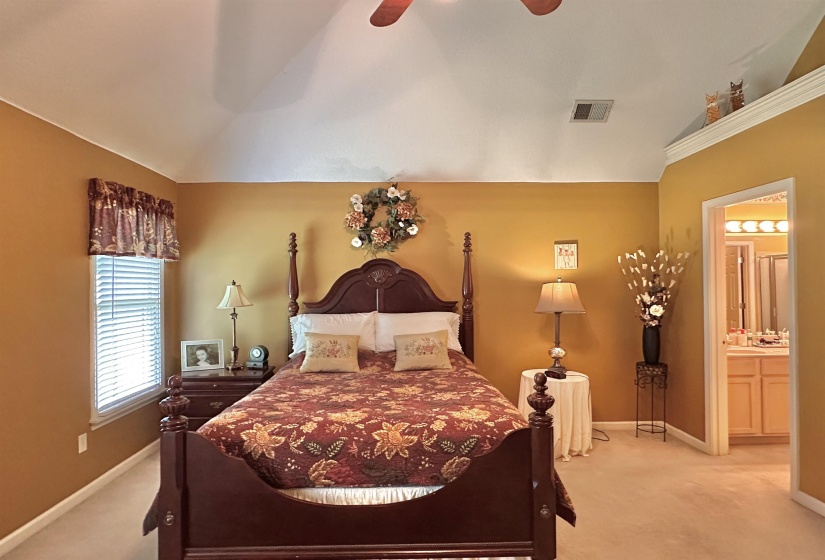 1494 APPLE GROVE LN, Cordova, Tennessee 38016, 3 Bedrooms Bedrooms, 7 Rooms Rooms,2 BathroomsBathrooms,Residential,For Sale,APPLE GROVE,10224260