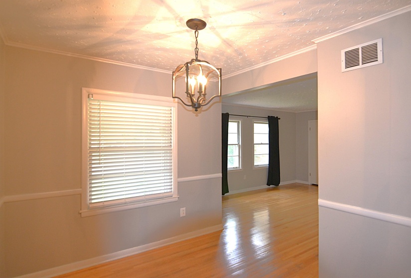 5026 FLAMINGO RD, Memphis, Tennessee 38117, 3 Bedrooms Bedrooms, 7 Rooms Rooms,2 BathroomsBathrooms,Residential,For Sale,FLAMINGO,10224264
