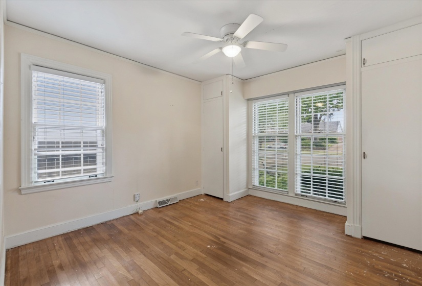 8 CENTURY ST, Memphis, Tennessee 38111, 3 Bedrooms Bedrooms, 7 Rooms Rooms,2 BathroomsBathrooms,Residential,For Sale,CENTURY,10224266
