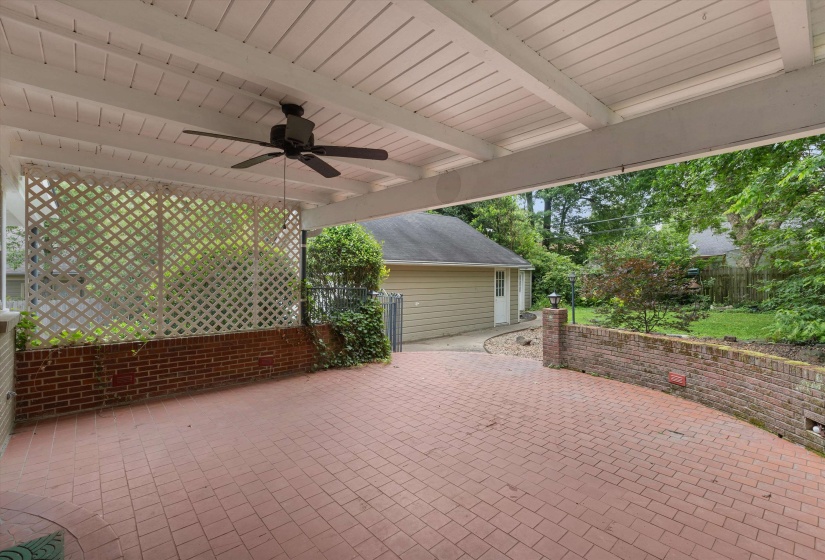 8 CENTURY ST, Memphis, Tennessee 38111, 3 Bedrooms Bedrooms, 7 Rooms Rooms,2 BathroomsBathrooms,Residential,For Sale,CENTURY,10224266