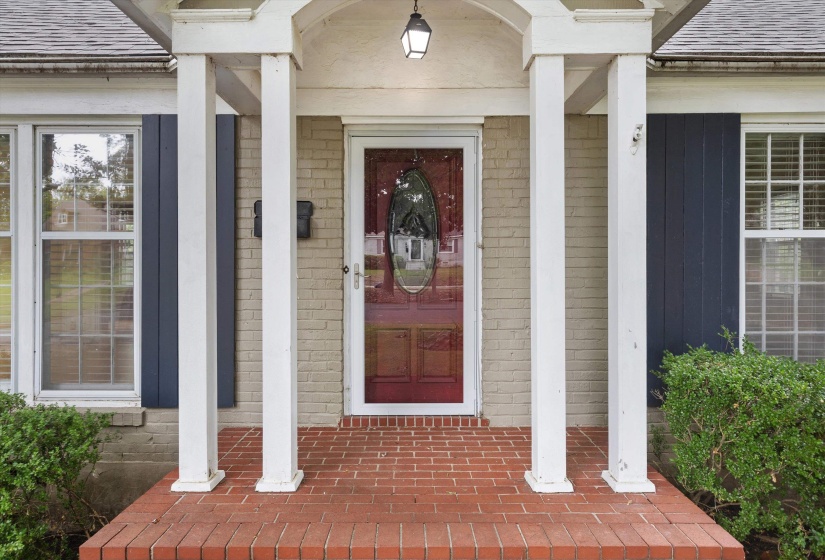 8 CENTURY ST, Memphis, Tennessee 38111, 3 Bedrooms Bedrooms, 7 Rooms Rooms,2 BathroomsBathrooms,Residential,For Sale,CENTURY,10224266