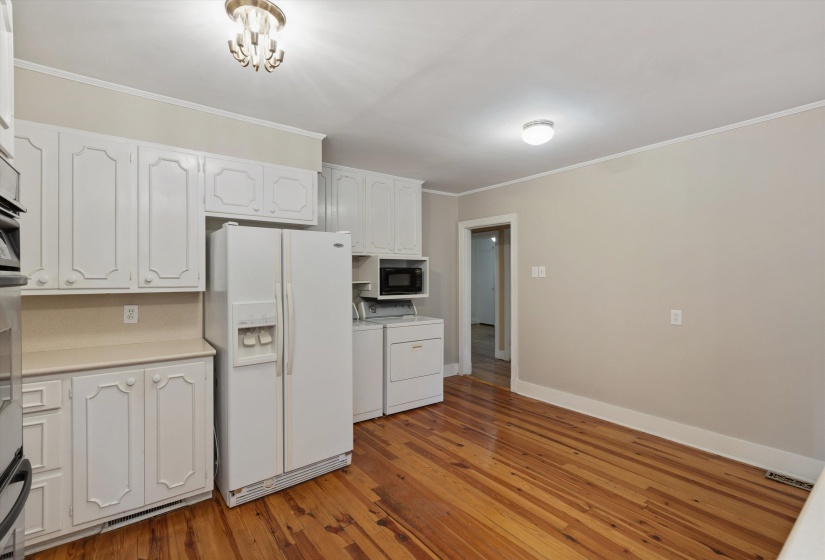 8 CENTURY ST, Memphis, Tennessee 38111, 3 Bedrooms Bedrooms, 7 Rooms Rooms,2 BathroomsBathrooms,Residential,For Sale,CENTURY,10224266