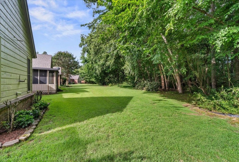 1841 PARK TRAIL DR, Germantown, Tennessee 38139, 2 Bedrooms Bedrooms, 5 Rooms Rooms,2 BathroomsBathrooms,Residential,For Sale,PARK TRAIL,10224267