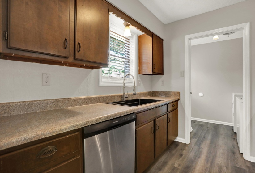 3104 INGLESIDE DR, Bartlett, Tennessee 38134, 3 Bedrooms Bedrooms, 7 Rooms Rooms,2 BathroomsBathrooms,Residential,For Sale,INGLESIDE,10224270