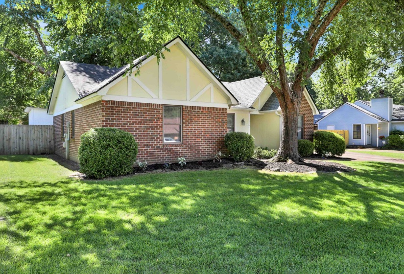 3104 INGLESIDE DR, Bartlett, Tennessee 38134, 3 Bedrooms Bedrooms, 7 Rooms Rooms,2 BathroomsBathrooms,Residential,For Sale,INGLESIDE,10224270