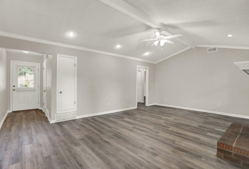 3104 INGLESIDE DR, Bartlett, Tennessee 38134, 3 Bedrooms Bedrooms, 7 Rooms Rooms,2 BathroomsBathrooms,Residential,For Sale,INGLESIDE,10224270