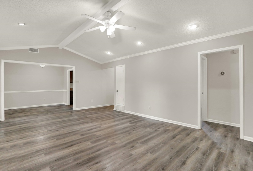 3104 INGLESIDE DR, Bartlett, Tennessee 38134, 3 Bedrooms Bedrooms, 7 Rooms Rooms,2 BathroomsBathrooms,Residential,For Sale,INGLESIDE,10224270