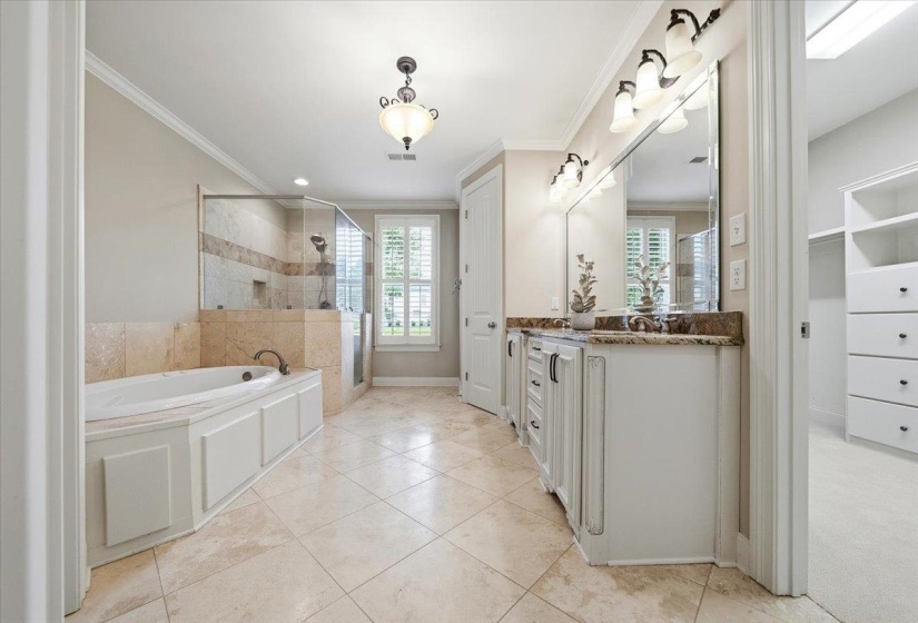 45 GREENBRIER LAKES CV, Piperton, Tennessee 38017, 5 Bedrooms Bedrooms, 15 Rooms Rooms,4.1 BathroomsBathrooms,Residential,For Sale,GREENBRIER LAKES,10224271