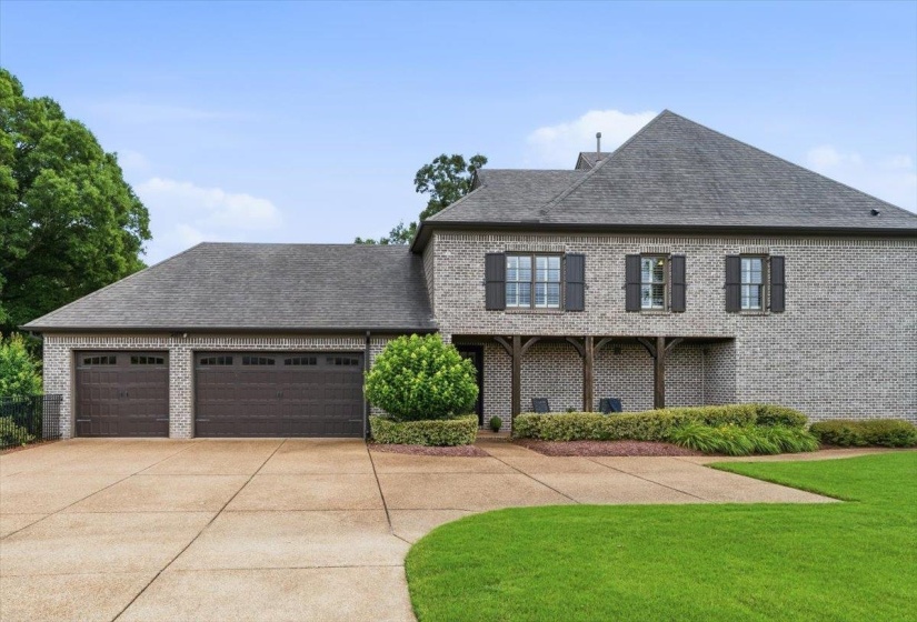 45 GREENBRIER LAKES CV, Piperton, Tennessee 38017, 5 Bedrooms Bedrooms, 15 Rooms Rooms,4.1 BathroomsBathrooms,Residential,For Sale,GREENBRIER LAKES,10224271