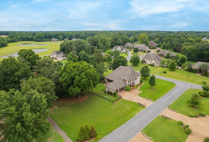 45 GREENBRIER LAKES CV, Piperton, Tennessee 38017, 5 Bedrooms Bedrooms, 15 Rooms Rooms,4.1 BathroomsBathrooms,Residential,For Sale,GREENBRIER LAKES,10224271