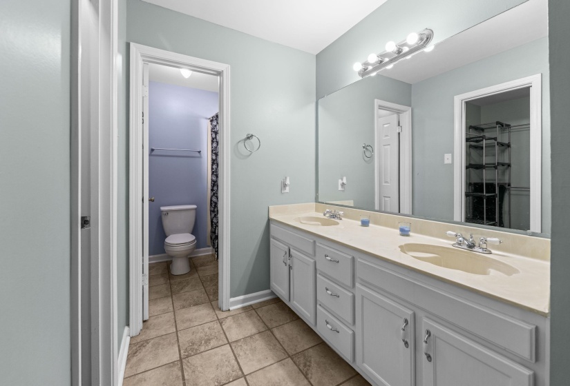 129 QUAIL HOLLOW DR, Atoka, Tennessee 38004, 3 Bedrooms Bedrooms, 5 Rooms Rooms,2 BathroomsBathrooms,Residential,For Sale,QUAIL HOLLOW,10224274
