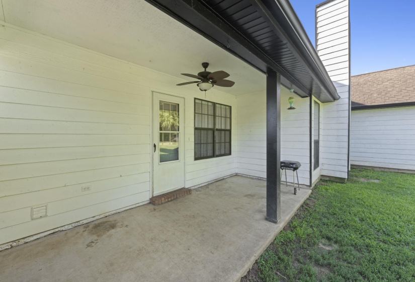 129 QUAIL HOLLOW DR, Atoka, Tennessee 38004, 3 Bedrooms Bedrooms, 5 Rooms Rooms,2 BathroomsBathrooms,Residential,For Sale,QUAIL HOLLOW,10224274