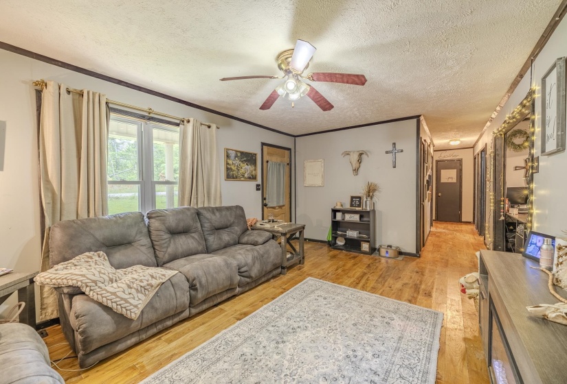 930 OLD UNION RD, Adamsville, Tennessee 38310, 3 Bedrooms Bedrooms, 7 Rooms Rooms,1 BathroomBathrooms,Residential,For Sale,OLD UNION,10224275