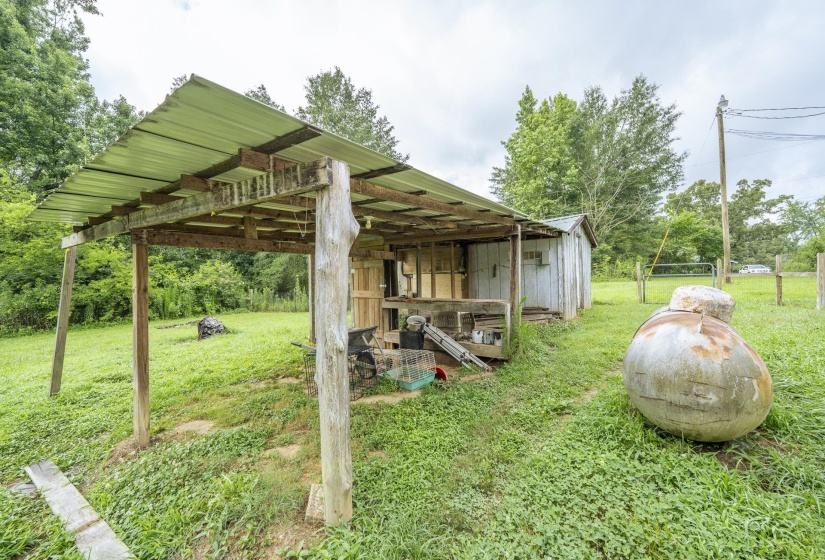 930 OLD UNION RD, Adamsville, Tennessee 38310, 3 Bedrooms Bedrooms, 7 Rooms Rooms,1 BathroomBathrooms,Residential,For Sale,OLD UNION,10224275