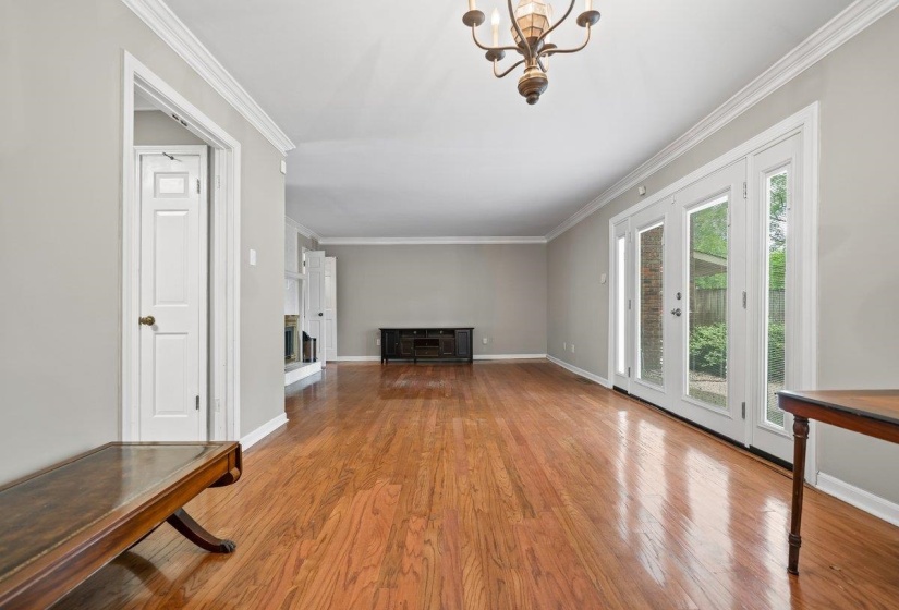 6942 AMBERLY DR, Memphis, Tennessee 38119, 3 Bedrooms Bedrooms, 7 Rooms Rooms,2.1 BathroomsBathrooms,Residential,For Sale,AMBERLY,10224277