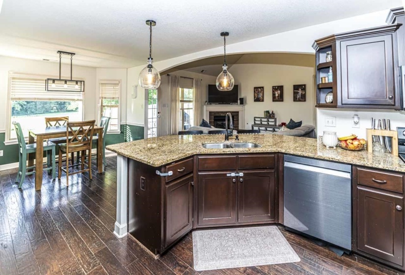 120 LAZY J DR, Somerville, Tennessee 38068, 5 Bedroom Bedrooms, 9 Room Rooms,3 BathroomBathrooms,Residential,For Sale,LAZY J,0,10224280