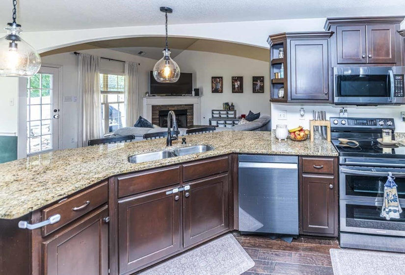 120 LAZY J DR, Somerville, Tennessee 38068, 5 Bedroom Bedrooms, 9 Room Rooms,3 BathroomBathrooms,Residential,For Sale,LAZY J,0,10224280