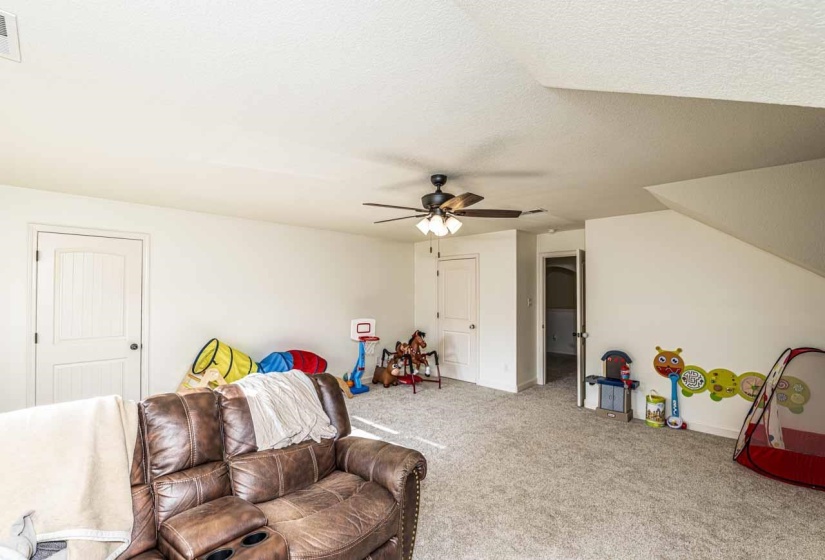120 LAZY J DR, Somerville, Tennessee 38068, 5 Bedroom Bedrooms, 9 Room Rooms,3 BathroomBathrooms,Residential,For Sale,LAZY J,0,10224280