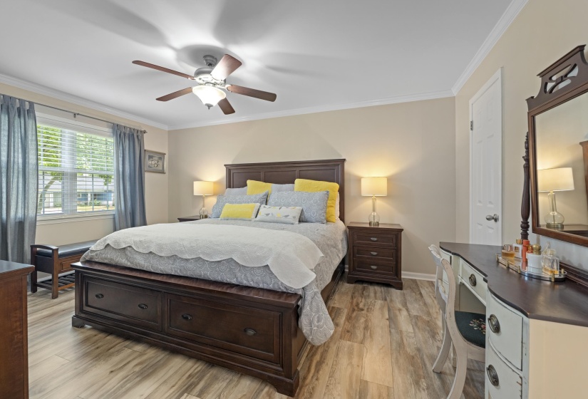 5760 MONTPELIER DR, Bartlett, Tennessee 38134, 4 Bedrooms Bedrooms, 8 Rooms Rooms,2 BathroomsBathrooms,Residential,For Sale,MONTPELIER,10224285